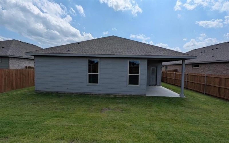 1013 TRACTION Trail, Cleburne, TX 76031, 5 Bedrooms Bedrooms, ,3 BathroomsBathrooms,Residential,For Sale,1013 TRACTION Trail,20896747