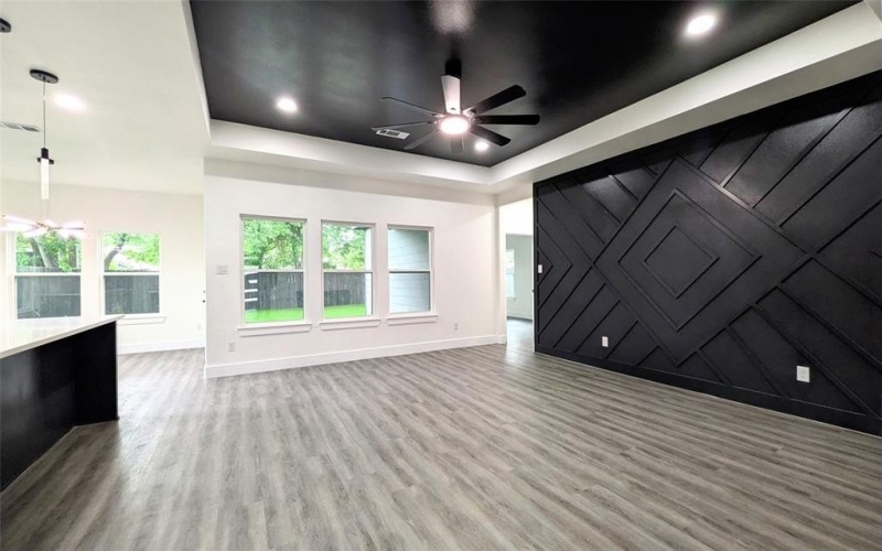 5629 Lester Granger, Fort Worth, TX 76112, 4 Habitaciones Habitaciones , ,2 BañosBaños,Residential,En Venta,5629 Lester Granger,20896837