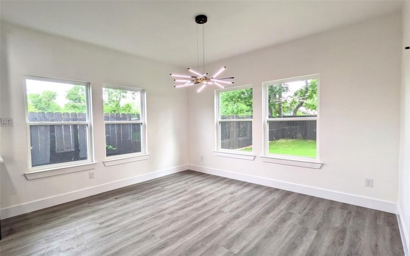 5629 Lester Granger, Fort Worth, TX 76112, 4 Habitaciones Habitaciones , ,2 BañosBaños,Residential,En Venta,5629 Lester Granger,20896837