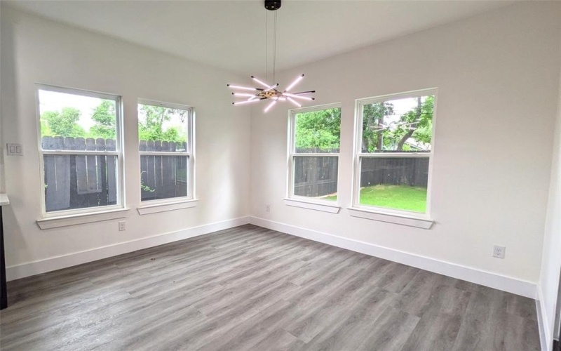 5629 Lester Granger, Fort Worth, TX 76112, 4 Habitaciones Habitaciones , ,2 BañosBaños,Residential,En Venta,5629 Lester Granger,20896837