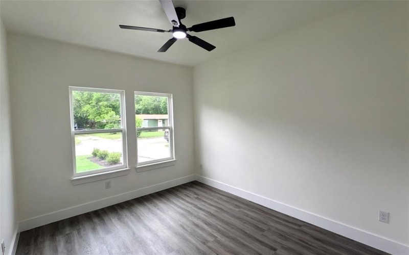 5629 Lester Granger, Fort Worth, TX 76112, 4 Habitaciones Habitaciones , ,2 BañosBaños,Residential,En Venta,5629 Lester Granger,20896837