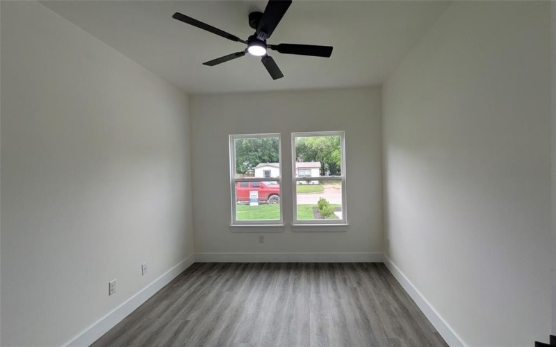 5629 Lester Granger, Fort Worth, TX 76112, 4 Habitaciones Habitaciones , ,2 BañosBaños,Residential,En Venta,5629 Lester Granger,20896837