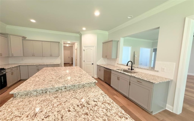 185 Lessie Drive, Stonewall, LA 71078, 4 Habitaciones Habitaciones , ,3 BañosBaños,Residential,En Venta,185 Lessie Drive,20896849