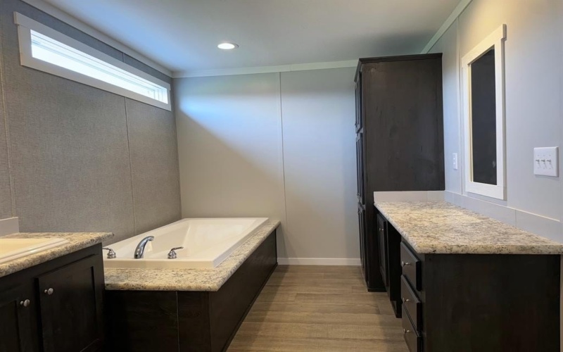 39 County Road 1206, Daingerfield, TX 75638, 3 Bedrooms Bedrooms, ,2 BathroomsBathrooms,Residential,For Sale,39 County Road 1206,20896958