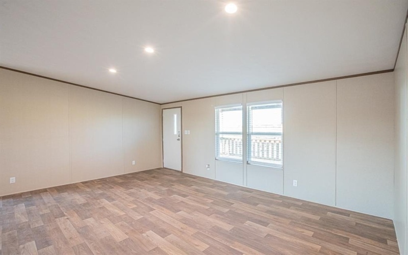1166 Hayes Road, Sherman, TX 75090, 4 Bedrooms Bedrooms, ,2 BathroomsBathrooms,Residential,For Sale,1166 Hayes Road,20896994