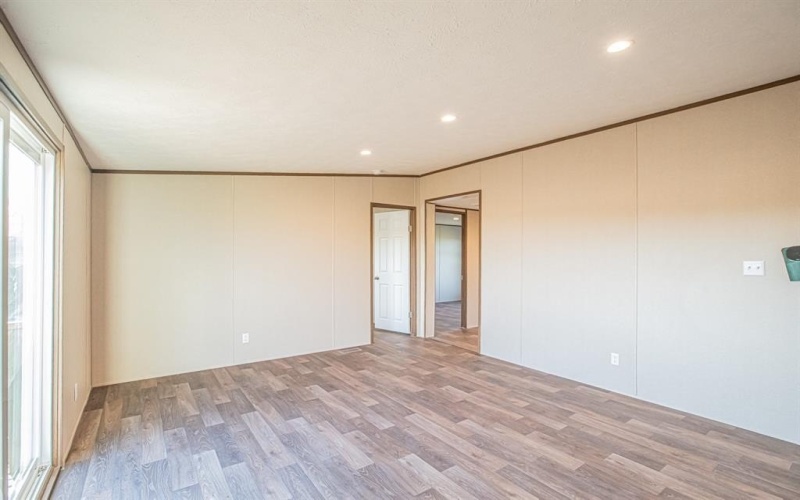 1166 Hayes Road, Sherman, TX 75090, 4 Bedrooms Bedrooms, ,2 BathroomsBathrooms,Residential,For Sale,1166 Hayes Road,20896994