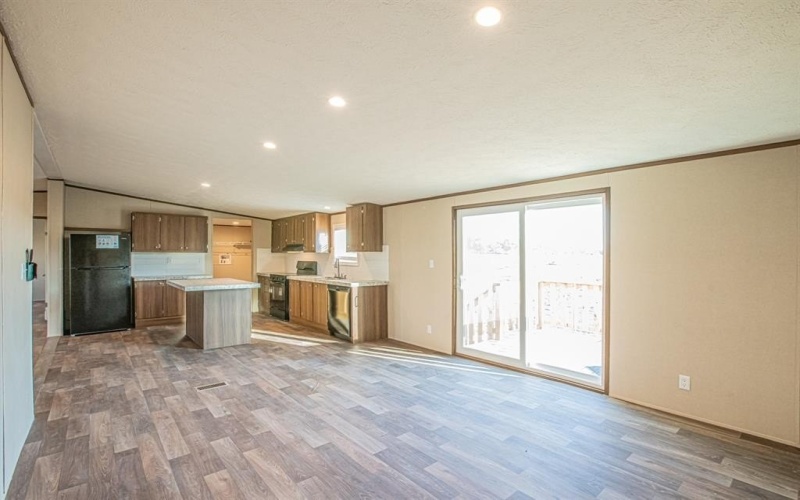 1166 Hayes Road, Sherman, TX 75090, 4 Bedrooms Bedrooms, ,2 BathroomsBathrooms,Residential,For Sale,1166 Hayes Road,20896994