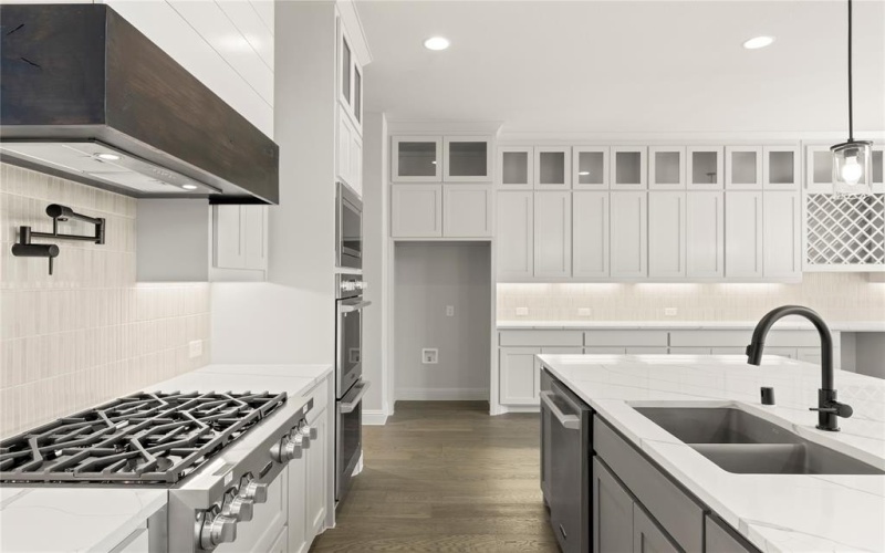 491 Mayfair Lane, Frisco, TX 75033, 5 Bedrooms Bedrooms, ,6 BathroomsBathrooms,Residential,For Sale,491 Mayfair Lane,0,20897008