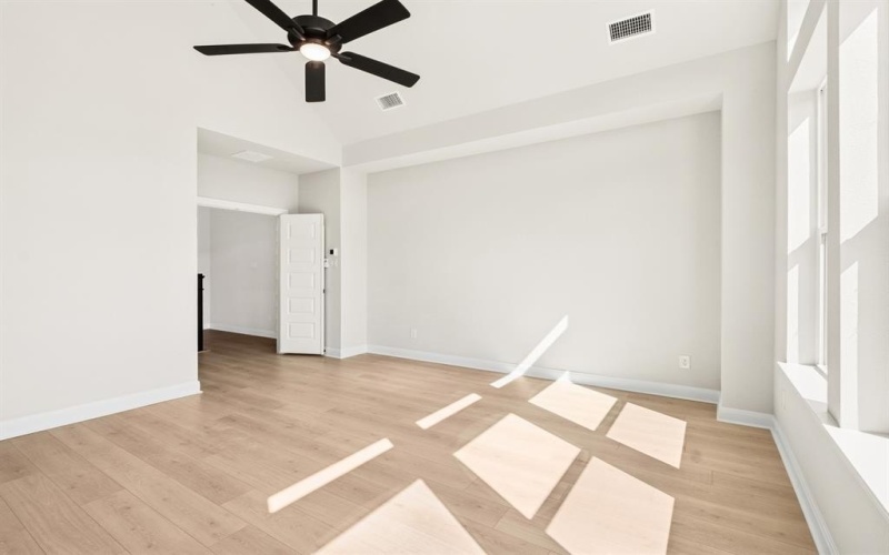 9317 Celestine Avenue, Dallas, TX 75243, 3 Habitaciones Habitaciones , ,2 BañosBaños,Residential,En Venta,9317 Celestine Avenue,0,20897043