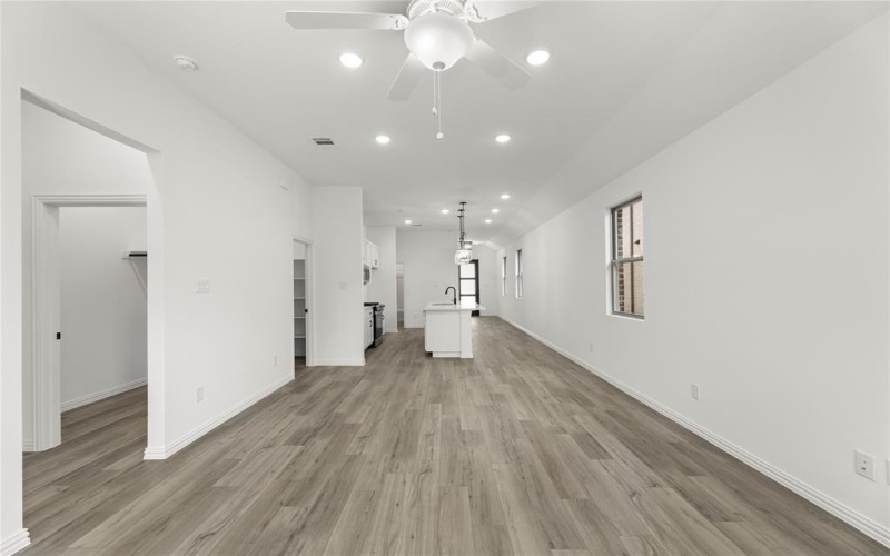 14119 Gallatin, Pilot Point, TX 76258, 3 Bedrooms Bedrooms, ,2 BathroomsBathrooms,Residential,For Sale,14119 Gallatin,20897087