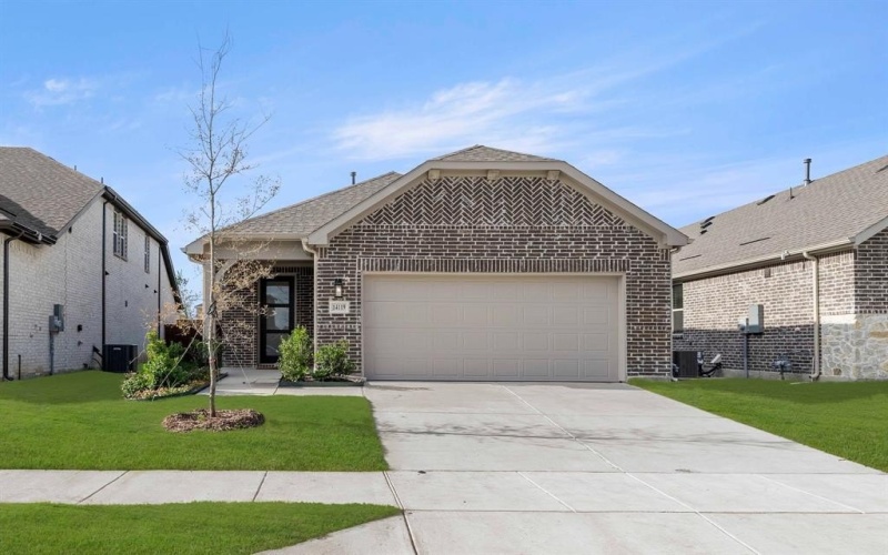 14119 Gallatin, Pilot Point, TX 76258, 3 Bedrooms Bedrooms, ,2 BathroomsBathrooms,Residential,For Sale,14119 Gallatin,20897087