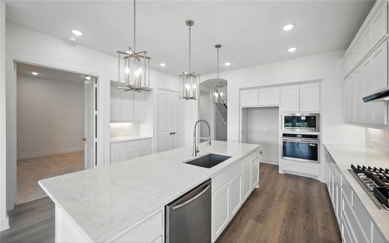 11328 Cider Street, Fort Worth, TX 76052, 4 Bedrooms Bedrooms, ,5 BathroomsBathrooms,Residential,For Sale,11328 Cider Street,20897159