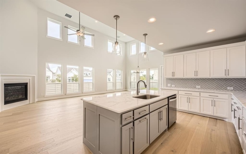 8728 Leafy Lane, Justin, TX 76247, 4 Bedrooms Bedrooms, ,5 BathroomsBathrooms,Residential,For Sale,8728 Leafy Lane,20900000