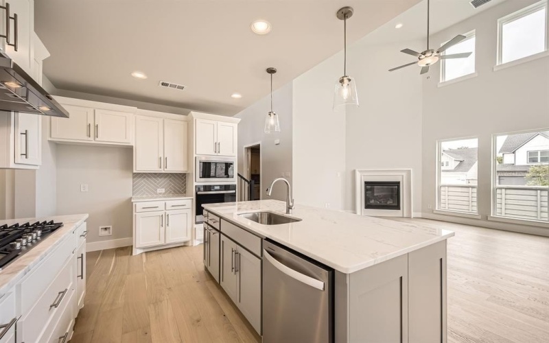 8728 Leafy Lane, Justin, TX 76247, 4 Bedrooms Bedrooms, ,5 BathroomsBathrooms,Residential,For Sale,8728 Leafy Lane,20900000