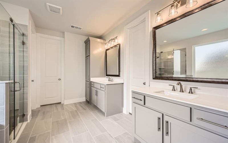 8728 Leafy Lane, Justin, TX 76247, 4 Bedrooms Bedrooms, ,5 BathroomsBathrooms,Residential,For Sale,8728 Leafy Lane,20900000