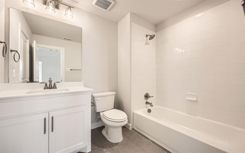 8728 Leafy Lane, Justin, TX 76247, 4 Bedrooms Bedrooms, ,5 BathroomsBathrooms,Residential,For Sale,8728 Leafy Lane,20900000