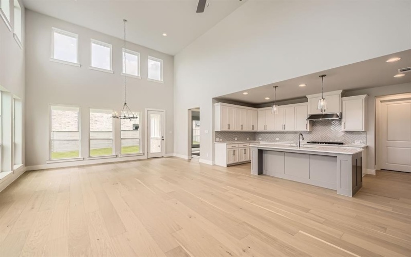 8728 Leafy Lane, Justin, TX 76247, 4 Bedrooms Bedrooms, ,5 BathroomsBathrooms,Residential,For Sale,8728 Leafy Lane,20900000