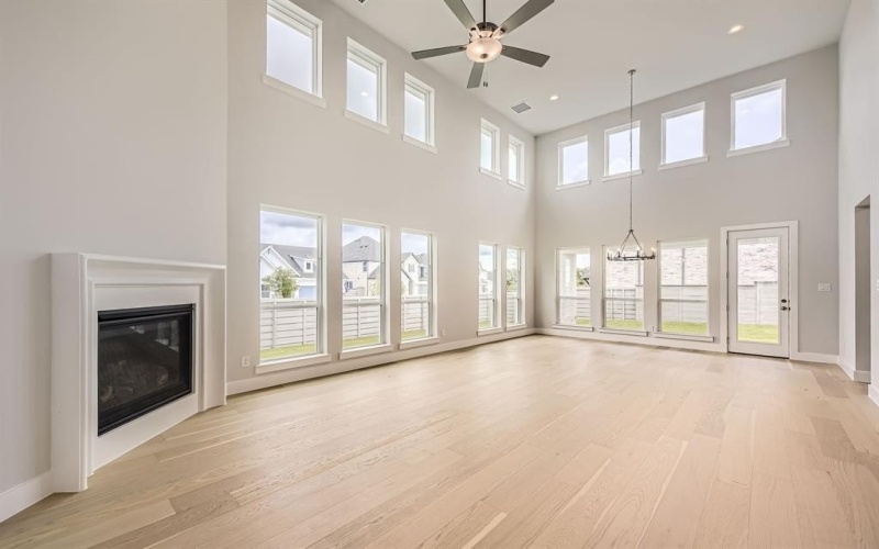 8728 Leafy Lane, Justin, TX 76247, 4 Bedrooms Bedrooms, ,5 BathroomsBathrooms,Residential,For Sale,8728 Leafy Lane,20900000