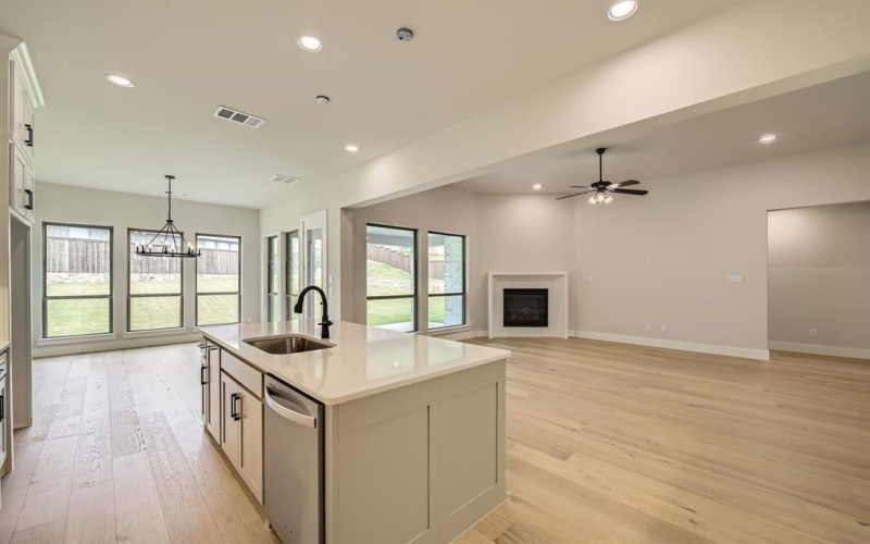 141 Longhorn Bend, Rhome, TX 76078, 4 Bedrooms Bedrooms, ,3 BathroomsBathrooms,Residential,For Sale,141 Longhorn Bend,20900043