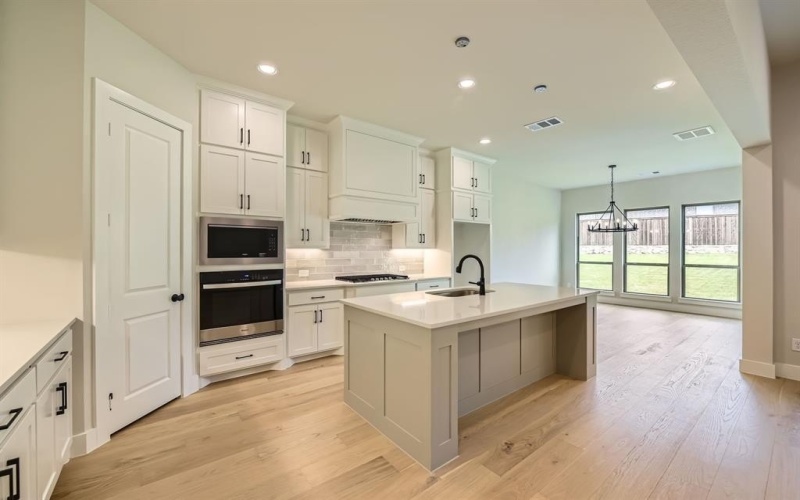 141 Longhorn Bend, Rhome, TX 76078, 4 Bedrooms Bedrooms, ,3 BathroomsBathrooms,Residential,For Sale,141 Longhorn Bend,20900043