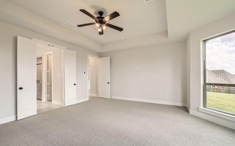 121 Derrett Lane, Rhome, TX 76078, 4 Bedrooms Bedrooms, ,3 BathroomsBathrooms,Residential,For Sale,121 Derrett Lane,20900105
