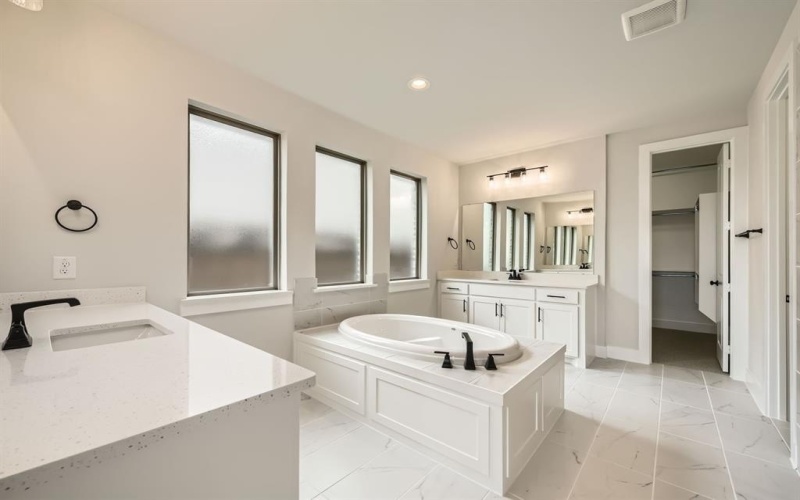121 Derrett Lane, Rhome, TX 76078, 4 Bedrooms Bedrooms, ,3 BathroomsBathrooms,Residential,For Sale,121 Derrett Lane,20900105