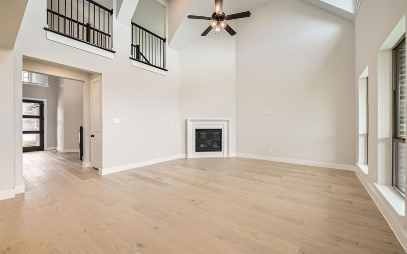 121 Derrett Lane, Rhome, TX 76078, 4 Bedrooms Bedrooms, ,3 BathroomsBathrooms,Residential,For Sale,121 Derrett Lane,20900105