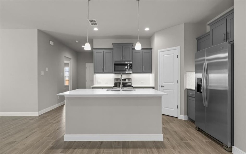 205 SYDNEY Lane, Mansfield, TX 76063, 4 Bedrooms Bedrooms, ,3 BathroomsBathrooms,Residential,For Sale,205 SYDNEY Lane,20900208
