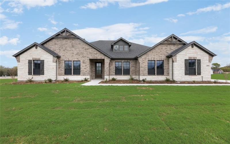 1055 Julian Drive, Van Alstyne, TX 75495, 4 Bedrooms Bedrooms, ,2 BathroomsBathrooms,Residential,For Sale,1055 Julian Drive,20900374