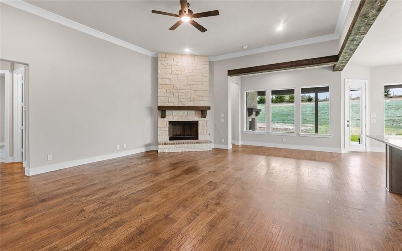 1090 Julian Drive, Van Alstyne, TX 75495, 4 Bedrooms Bedrooms, ,3 BathroomsBathrooms,Residential,For Sale,1090 Julian Drive,20900397