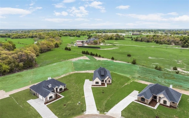 1090 Julian Drive, Van Alstyne, TX 75495, 4 Bedrooms Bedrooms, ,3 BathroomsBathrooms,Residential,For Sale,1090 Julian Drive,20900397