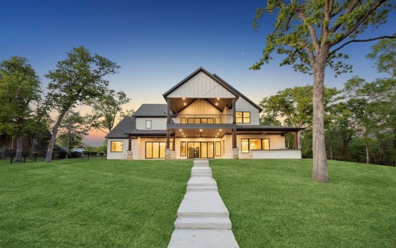 123 Sweetwater Trail, Kerens, TX 75144, 5 Bedrooms Bedrooms, ,5 BathroomsBathrooms,Residential,For Sale,123 Sweetwater Trail,20900406