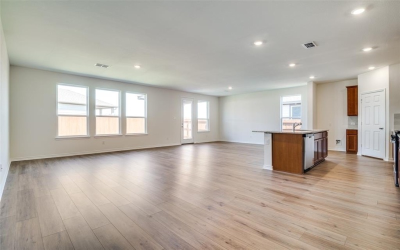 4031 Bedford Drive, Crandall, TX 75114, 4 Bedrooms Bedrooms, ,2 BathroomsBathrooms,Residential,For Sale,4031 Bedford Drive,20898312