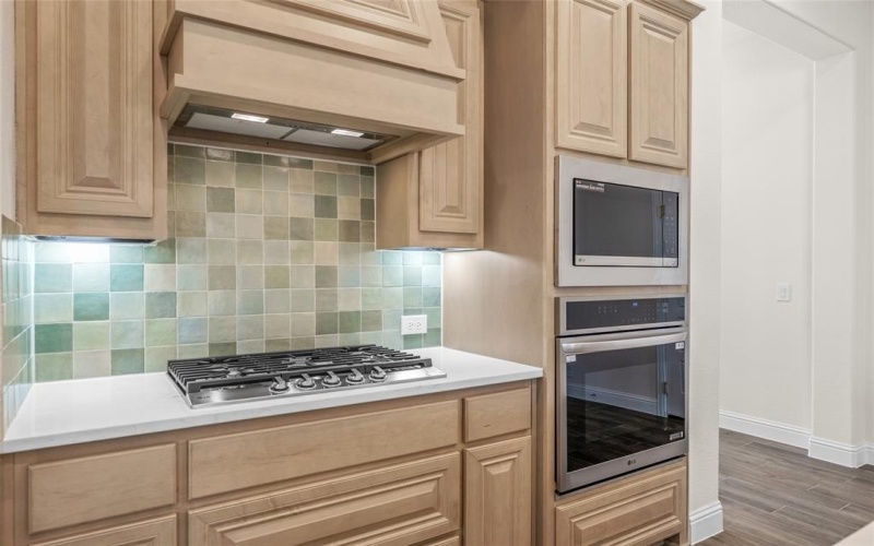 636 Brazos Drive, Van Alstyne, TX 75495, 3 Bedrooms Bedrooms, ,2 BathroomsBathrooms,Residential,For Sale,636 Brazos Drive,0,20898336