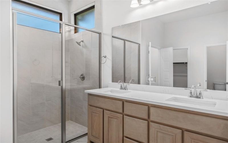 636 Brazos Drive, Van Alstyne, TX 75495, 3 Bedrooms Bedrooms, ,2 BathroomsBathrooms,Residential,For Sale,636 Brazos Drive,0,20898336