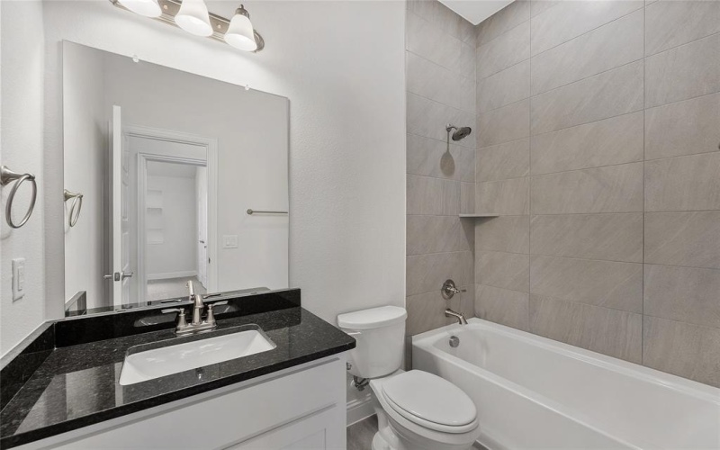 640 Brazos Drive, Van Alstyne, TX 75495, 3 Bedrooms Bedrooms, ,2 BathroomsBathrooms,Residential,For Sale,640 Brazos Drive,0,20898368