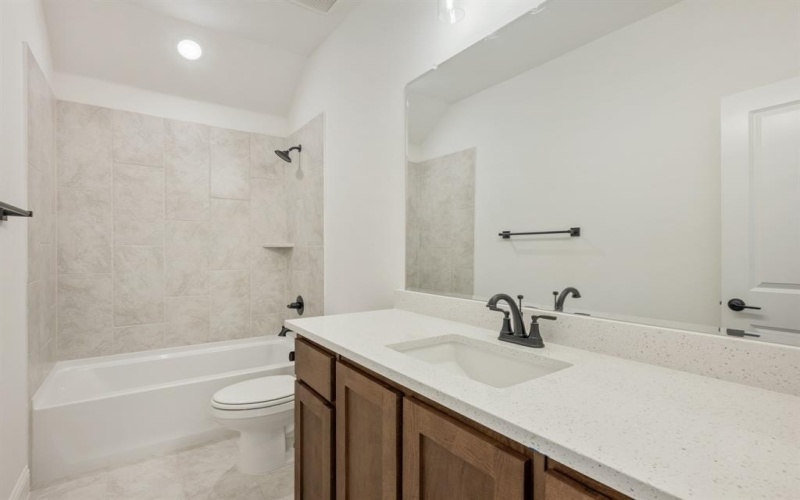 3204 Tios Lane, McKinney, TX 75071, 4 Bedrooms Bedrooms, ,5 BathroomsBathrooms,Residential,For Sale,3204 Tios Lane,20898445
