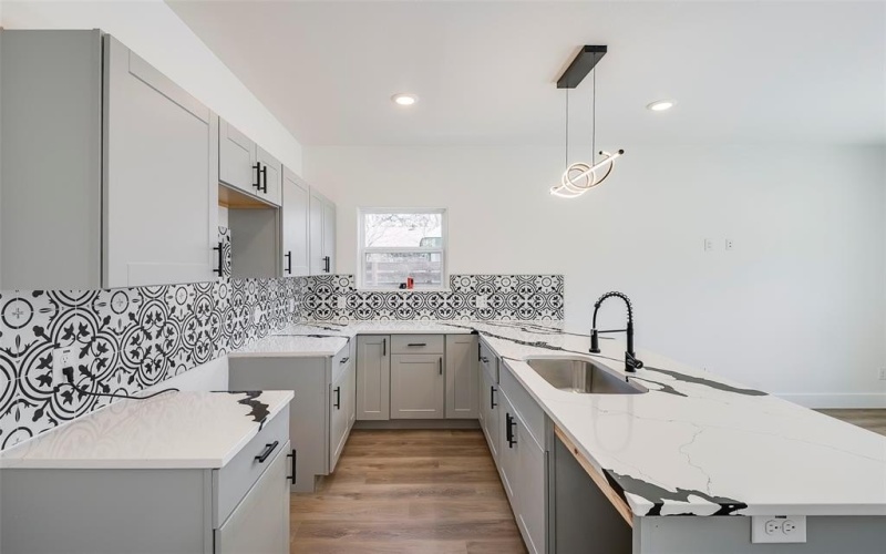 4739 Nome, Dallas, TX 75216, 4 Bedrooms Bedrooms, ,2 BathroomsBathrooms,Residential,For Sale,4739 Nome,20898910