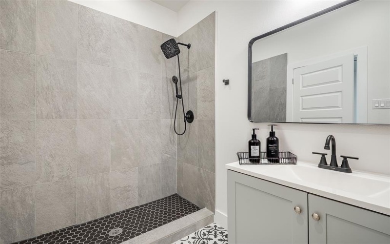 4739 Nome, Dallas, TX 75216, 4 Bedrooms Bedrooms, ,2 BathroomsBathrooms,Residential,For Sale,4739 Nome,20898910