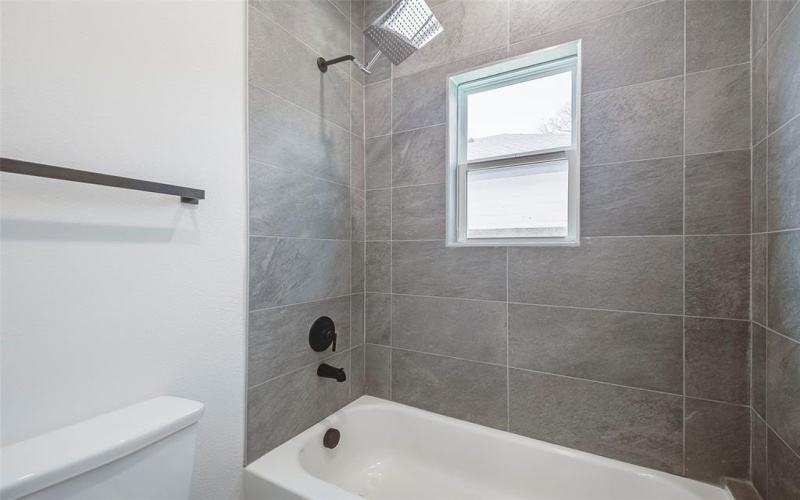 4739 Nome, Dallas, TX 75216, 4 Bedrooms Bedrooms, ,2 BathroomsBathrooms,Residential,For Sale,4739 Nome,20898910
