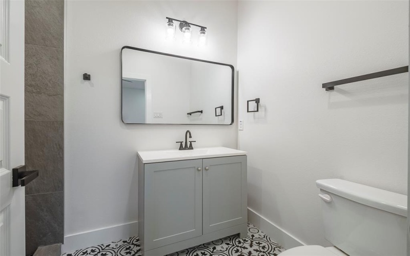 4739 Nome, Dallas, TX 75216, 4 Bedrooms Bedrooms, ,2 BathroomsBathrooms,Residential,For Sale,4739 Nome,20898910
