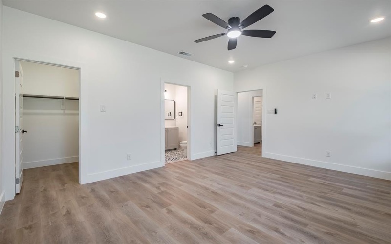 4739 Nome, Dallas, TX 75216, 4 Bedrooms Bedrooms, ,2 BathroomsBathrooms,Residential,For Sale,4739 Nome,20898910