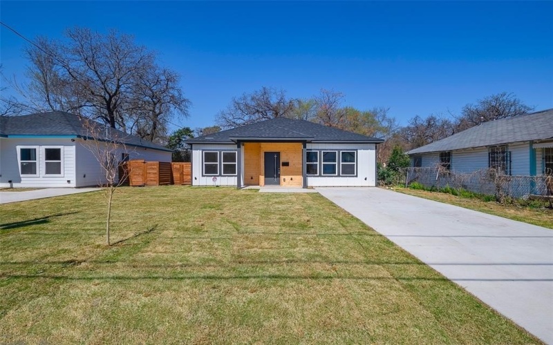 4739 Nome, Dallas, TX 75216, 4 Bedrooms Bedrooms, ,2 BathroomsBathrooms,Residential,For Sale,4739 Nome,20898910