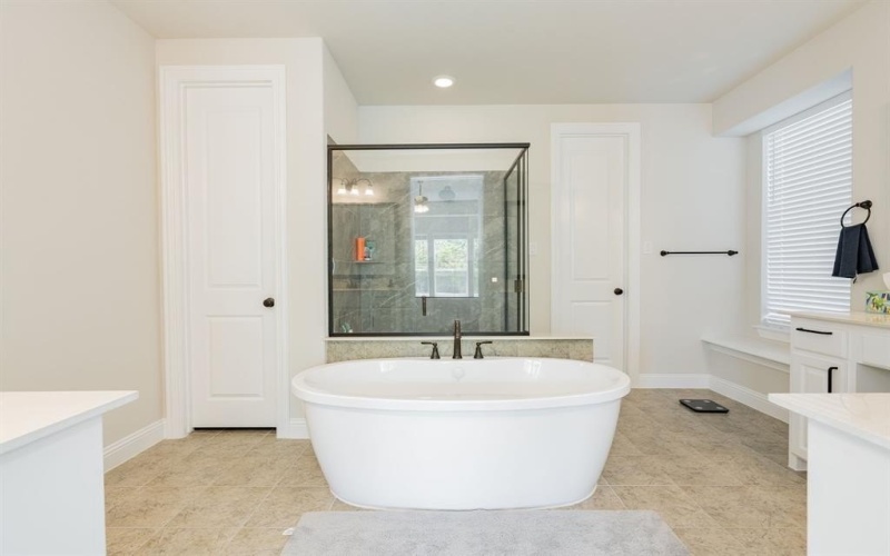 1725 Frisco Hills Boulevard, Little Elm, TX 75068, 5 Habitaciones Habitaciones , ,5 BañosBaños,Residential,En Venta,1725 Frisco Hills Boulevard,20899087