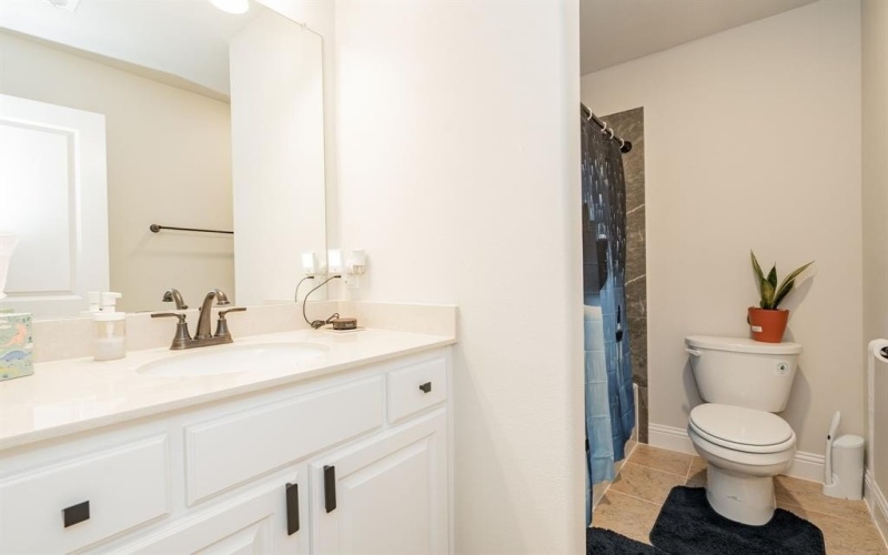 1725 Frisco Hills Boulevard, Little Elm, TX 75068, 5 Habitaciones Habitaciones , ,5 BañosBaños,Residential,En Venta,1725 Frisco Hills Boulevard,20899087