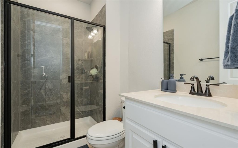 1725 Frisco Hills Boulevard, Little Elm, TX 75068, 5 Habitaciones Habitaciones , ,5 BañosBaños,Residential,En Venta,1725 Frisco Hills Boulevard,20899087