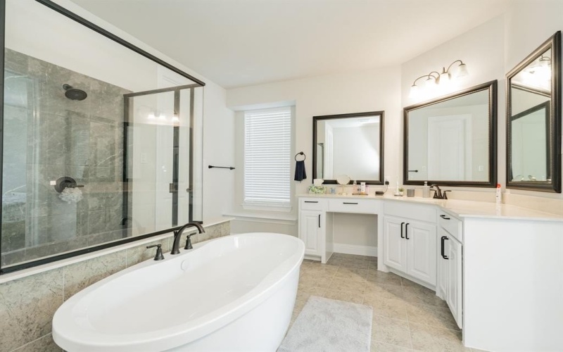 1725 Frisco Hills Boulevard, Little Elm, TX 75068, 5 Habitaciones Habitaciones , ,5 BañosBaños,Residential,En Venta,1725 Frisco Hills Boulevard,20899087