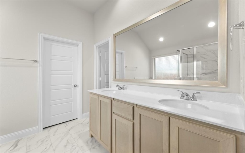 1013 Goya Drive, Royse City, TX 75189, 3 Bedrooms Bedrooms, ,2 BathroomsBathrooms,Residential,For Sale,1013 Goya Drive,20899427