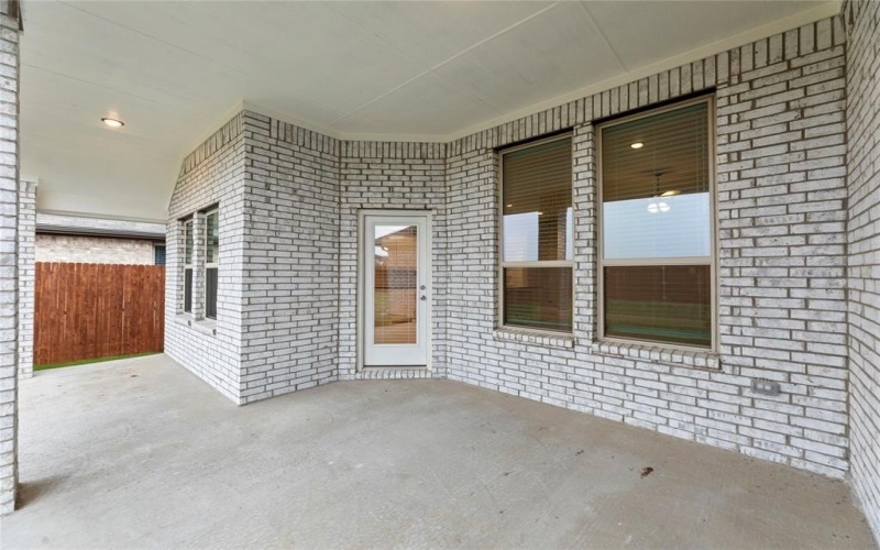 1013 Goya Drive, Royse City, TX 75189, 3 Bedrooms Bedrooms, ,2 BathroomsBathrooms,Residential,For Sale,1013 Goya Drive,20899427