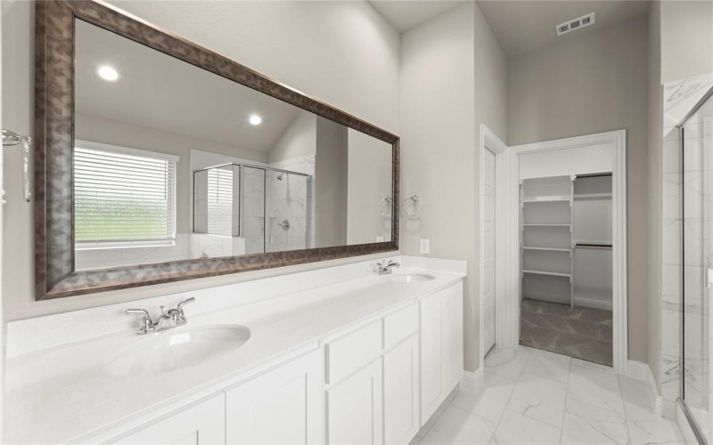 1013 Goya Drive, Royse City, TX 75189, 3 Bedrooms Bedrooms, ,2 BathroomsBathrooms,Residential,For Sale,1013 Goya Drive,0,20899427